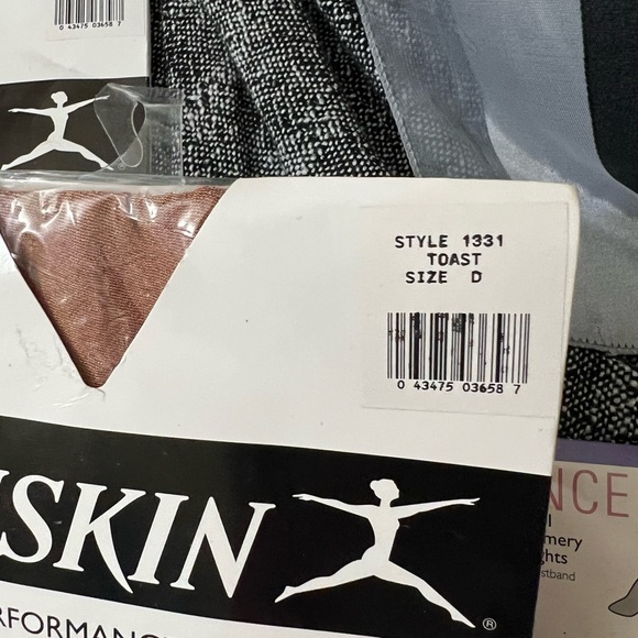 Vtg DANSKIN Sz: D High-Perform Legwear DANCE Ultra Shimmer Stirrup Tight Shimmer - Picture 4 of 5